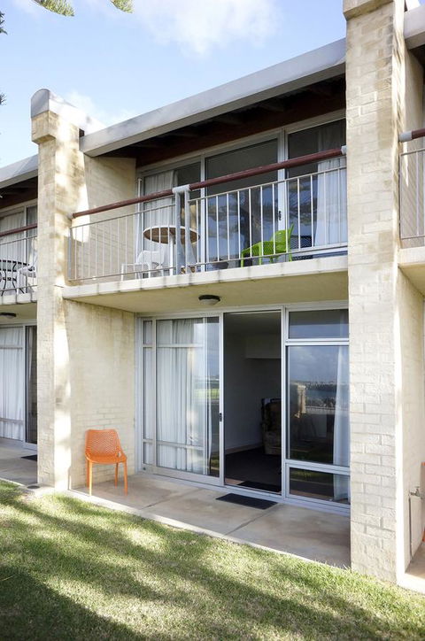 Oceanside 8 - Queensland Tourism 16