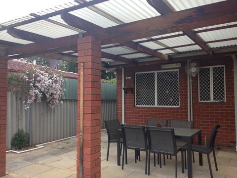 â˜… Stylish Family Home! â˜… - Queensland Tourism 24