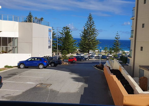 West Beach Lagoon 211 â€“ Great Views - QLD Tourism 0