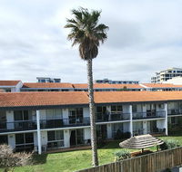 West Beach Lagoon 206 Great Value - Queensland Tourism