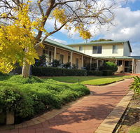 Park Avenue Holiday Units - QLD Tourism