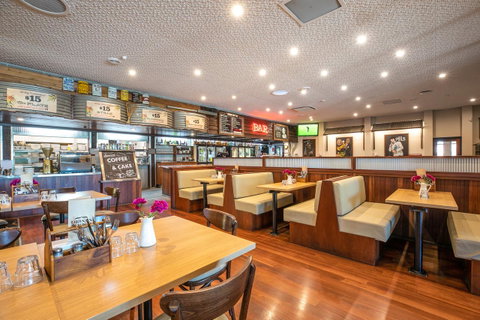 Nightcap At Wanneroo Tavern - QLD Tourism 30