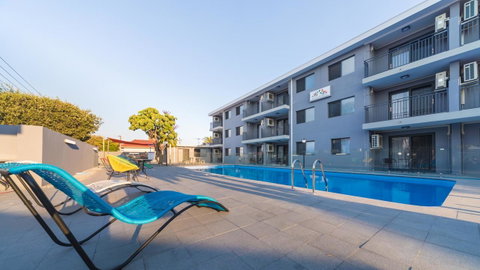 Batavia Apartments - QLD Tourism 1