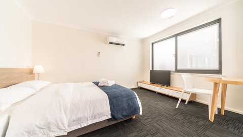Batavia Apartments - QLD Tourism 11