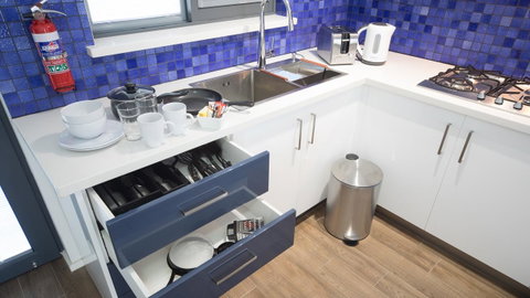 Batavia Apartments - QLD Tourism 13