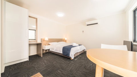 Batavia Apartments - QLD Tourism 10