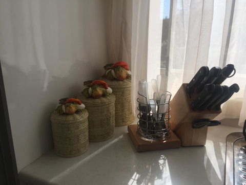 Bright & Beautiful Home On The Hills! - QLD Tourism 16