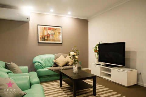 Waterford Guest Suite - QLD Tourism 1