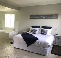 Studio Tramonto - QLD Tourism