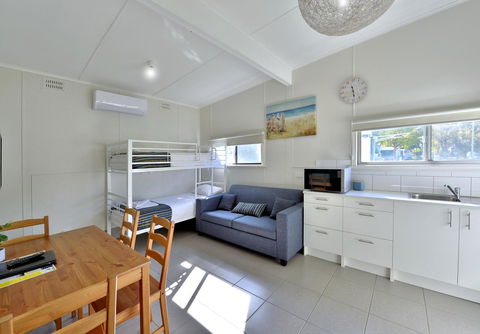 Mandurah Coastal Holiday Park - Queensland Tourism 5