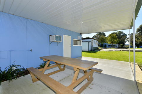 Mandurah Coastal Holiday Park - Queensland Tourism 7