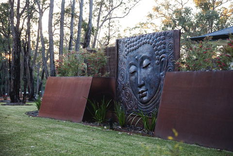 Amaroo Retreat & Spa - Queensland Tourism 9