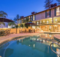 Cottesloe Beach Chalets - Queensland Tourism