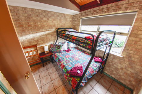 Esperance Foreshore Apartments - QLD Tourism 29