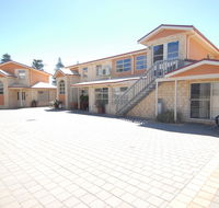 Yot Spot Apartments - QLD Tourism