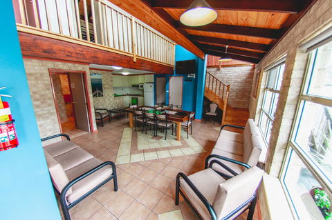 Esperance Foreshore Apartments - QLD Tourism 2