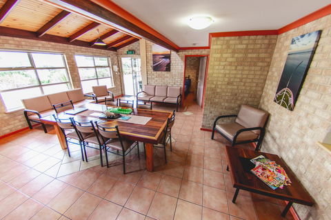 Esperance Foreshore Apartments - QLD Tourism 9