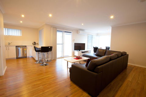Cape Villas - Queensland Tourism 20