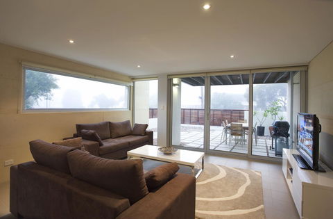 Alouarn Apartments - Queensland Tourism 9