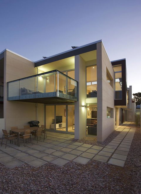 Alouarn Apartments - Queensland Tourism 0