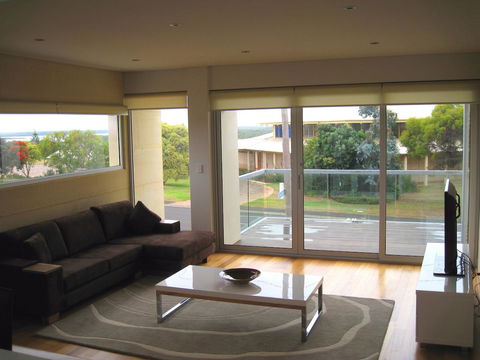 Alouarn Apartments - Queensland Tourism 10