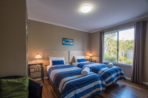 Cape Howe Cottages - QLD Tourism 35