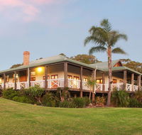 The Farmhouse - QLD Tourism