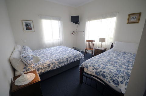 My Place Colonial Accommodation - QLD Tourism 43