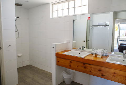 Fremantle Boutique Accommodation - Maand Up - Queensland Tourism 5
