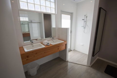 Fremantle Boutique Accommodation - Maand Up - Queensland Tourism 36