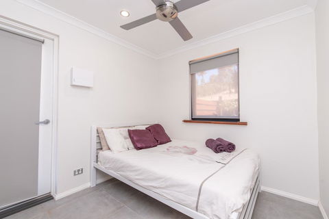 'Bindoon Valley Escape' Cottage - Queensland Tourism 4
