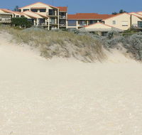 Scarborough  Absolutely Beachfront - Queensland Tourism