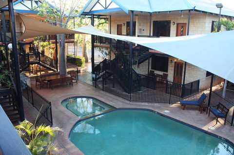 Apartments At Blue Seas Resort - Queensland Tourism 15