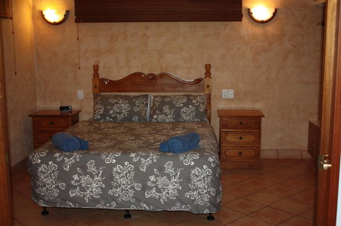 Apartments At Blue Seas Resort - Queensland Tourism 3