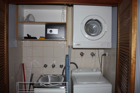 Apartments At Blue Seas Resort - Queensland Tourism 9