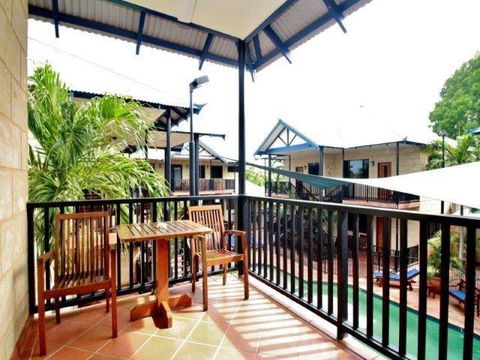 Apartments At Blue Seas Resort - Queensland Tourism 16