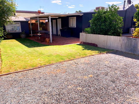 The Cottage That Could - QLD Tourism 2