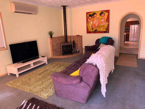 The Cottage That Could - QLD Tourism 5