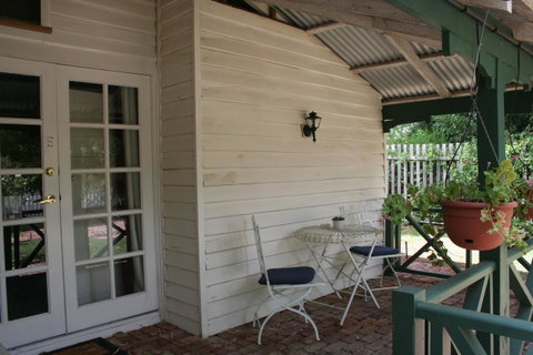Rosebridge House Bed & Breakfast Adult Retreat - QLD Tourism 38