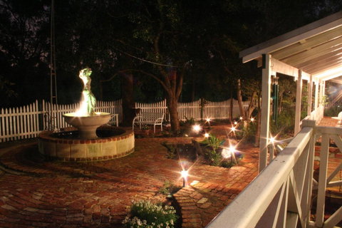 Rosebridge House Bed & Breakfast Adult Retreat - QLD Tourism 0