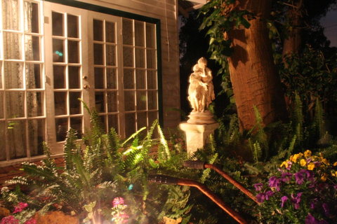 Rosebridge House Bed & Breakfast Adult Retreat - QLD Tourism 21
