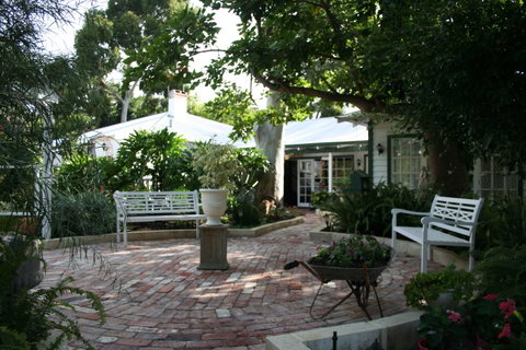 Rosebridge House Bed & Breakfast Adult Retreat - QLD Tourism 23
