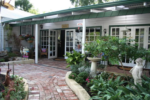 Rosebridge House Bed & Breakfast Adult Retreat - QLD Tourism 1
