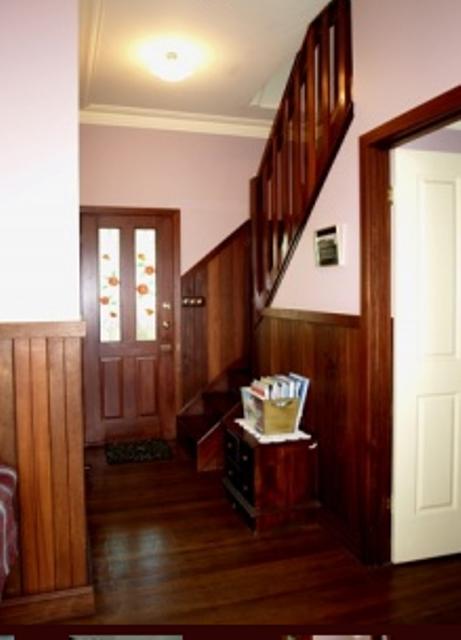 Pemberton Old Picture Theatre Holiday Apartments - Queensland Tourism 2