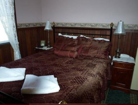 Pemberton Old Picture Theatre Holiday Apartments - Queensland Tourism 43