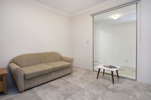 15 Cabot Close - Queensland Tourism 17