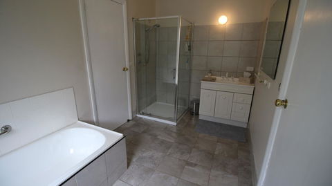 Daisy Cottage - QLD Tourism 19