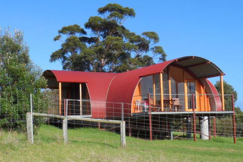 Tennessee Hill Chalets - QLD Tourism 2