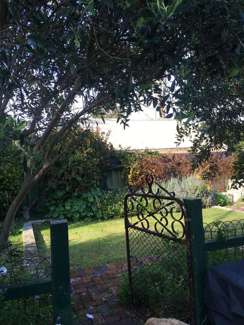 RoseMoore Bed & Breakfast - Queensland Tourism 1