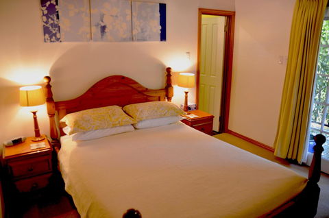 RoseMoore Bed & Breakfast - Queensland Tourism 10